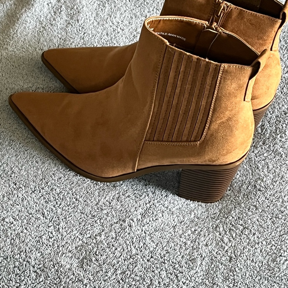 Booties. Size 9. Color Camel